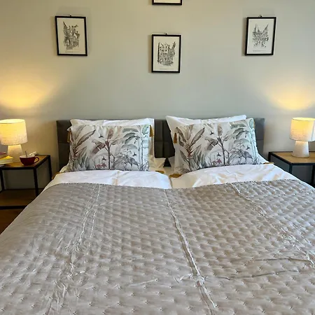 Apartman Residences Center *