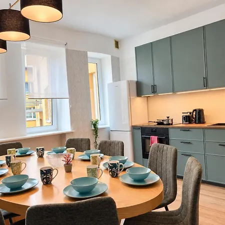 Residences Center Apartamento Tallin