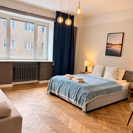 Residences Center Apartamento Tallin