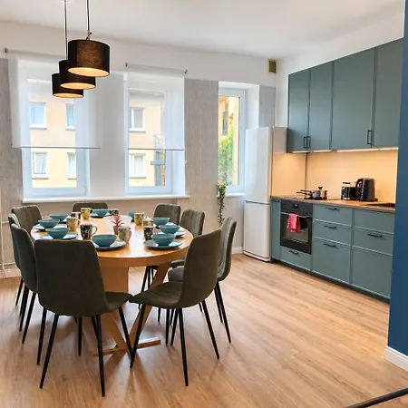 Residences Center Apartamento Tallin