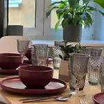 아파트 Residences Center *